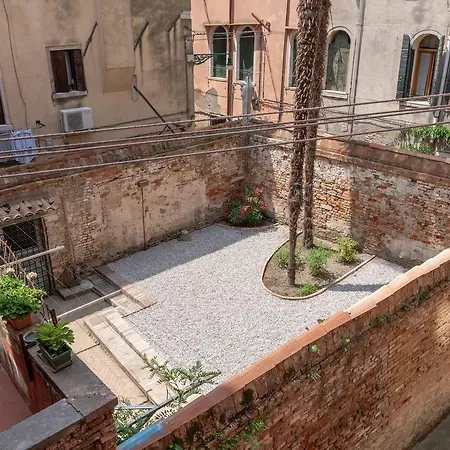 Apartment Rio Terra' Canal View Venice